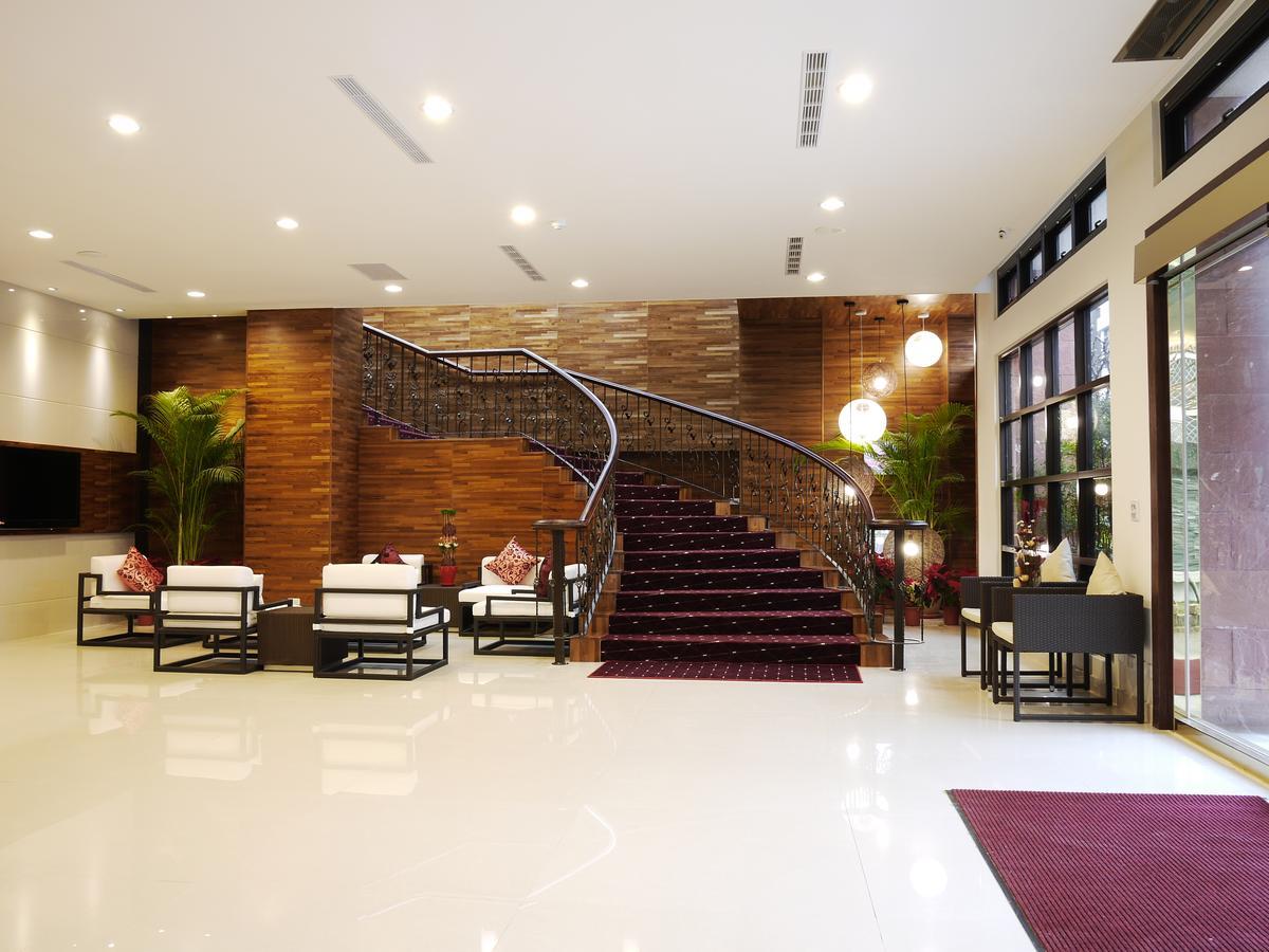 F Hotel - Sanyi Exterior photo