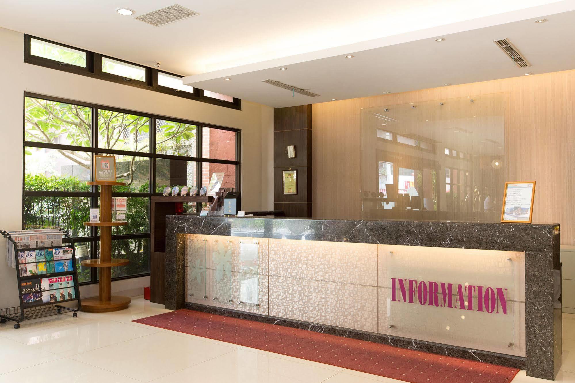 F Hotel - Sanyi Exterior photo
